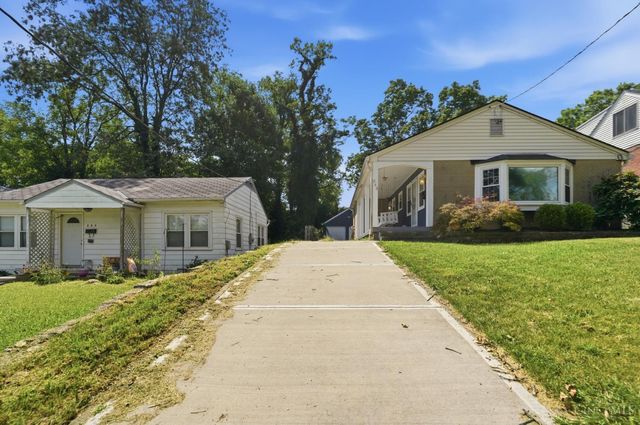 263 Forestwood Drive, Springfield Twp., OH 45216