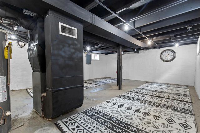 120 4th STREET, Waukesha, WI 53188