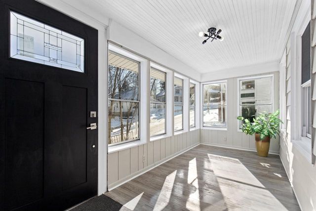 120 4th STREET, Waukesha, WI 53188