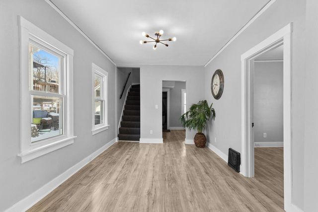 120 4th STREET, Waukesha, WI 53188