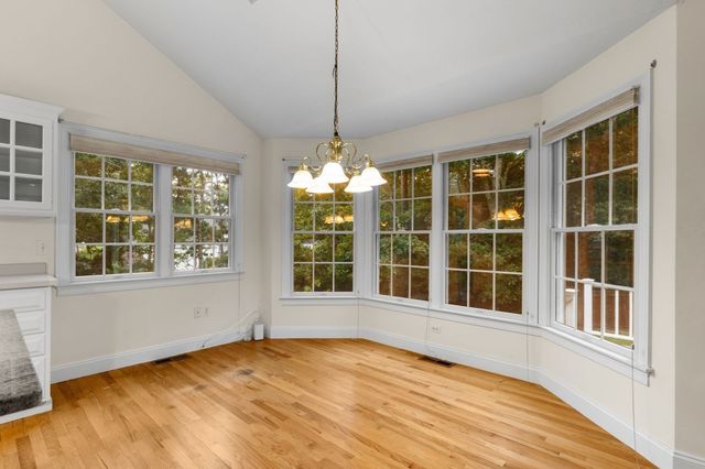 2 Harding Ln, Harwich, MA 02645