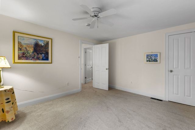 2 Harding Ln, Harwich, MA 02645