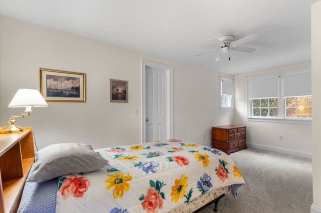 2 Harding Ln, Harwich, MA 02645
