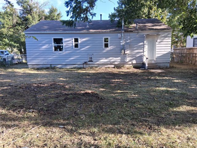 2133 Glenfield Avenue, Dallas, TX 75224