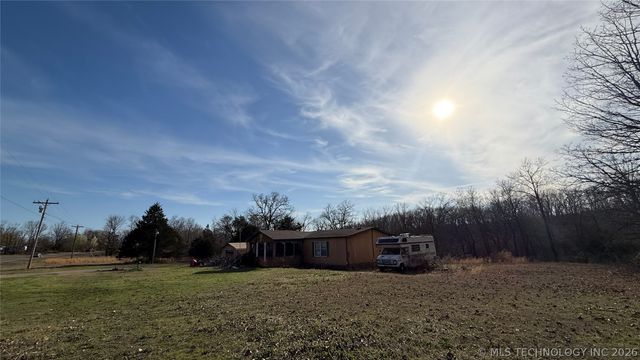 26989 S Indian Road, Park Hill, OK 74451