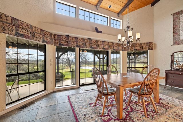 8650 Fraguero Rd, Sonora, CA 95370