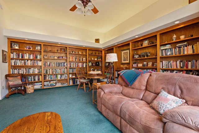 8650 Fraguero Rd, Sonora, CA 95370