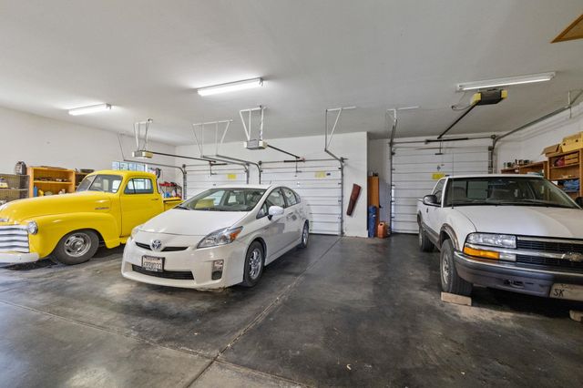 8650 Fraguero Rd, Sonora, CA 95370