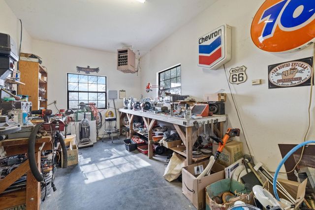 8650 Fraguero Rd, Sonora, CA 95370