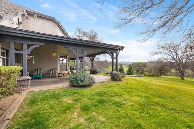 8650 Fraguero Rd, Sonora, CA 95370