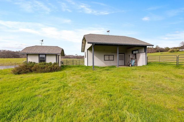 8650 Fraguero Rd, Sonora, CA 95370