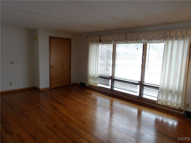 2 Balmoral, Homer, NY 13077