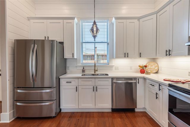 3802 Avenue Q Avenue, Galveston, TX 77550