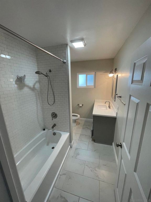 Image 14 of property listing at 1096 Grove Avenue, Imperial Beach, CA 91932