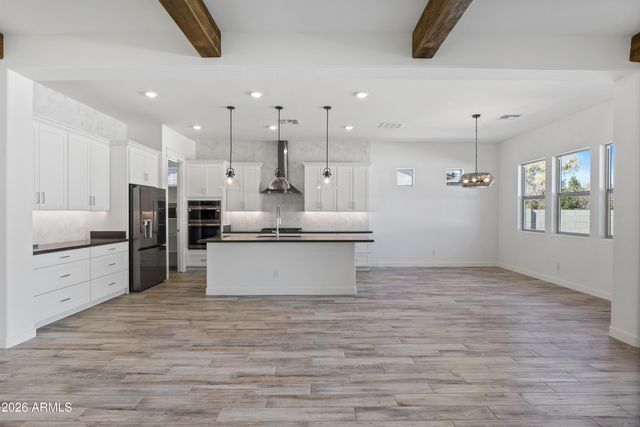 7576 W EVANS Drive, Peoria, AZ 85381