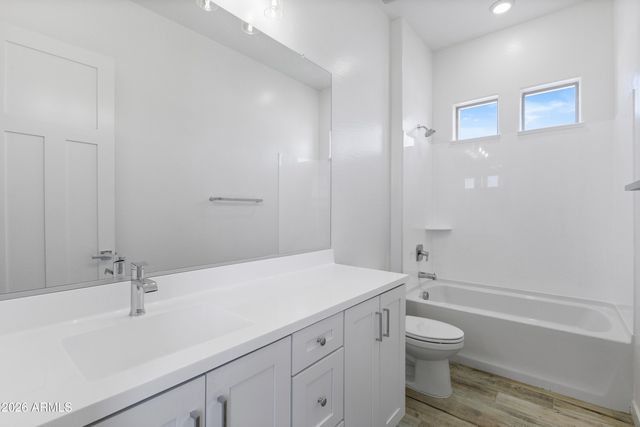 7576 W EVANS Drive, Peoria, AZ 85381