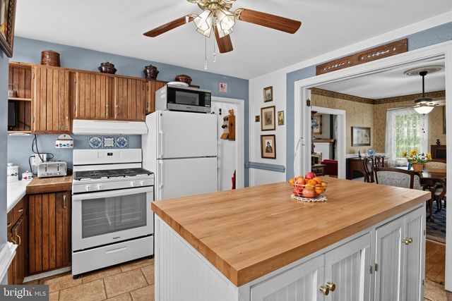 206 WALNUT ST, Salisbury, MD 21801