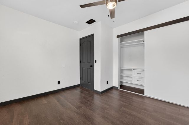 525 Lindsay Ave, Sacramento, CA 95838