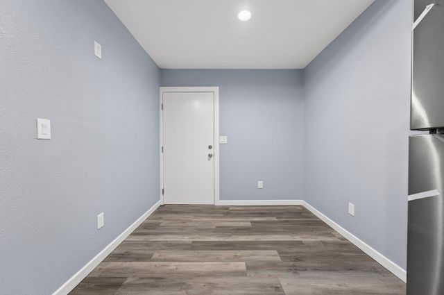 525 Lindsay Ave, Sacramento, CA 95838