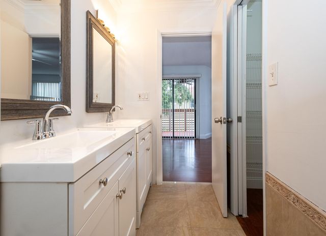 9981 W Atlantic Boulevard 9981, Coral Springs, FL 33071