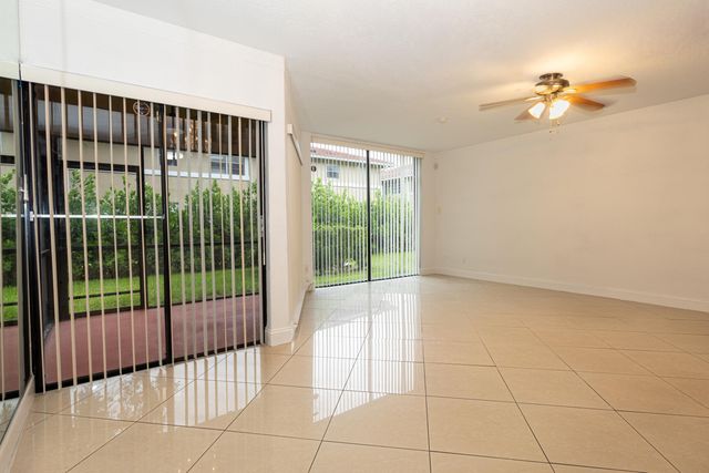 9981 W Atlantic Boulevard 9981, Coral Springs, FL 33071