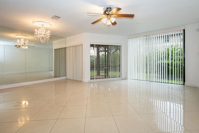 9981 W Atlantic Boulevard 9981, Coral Springs, FL 33071
