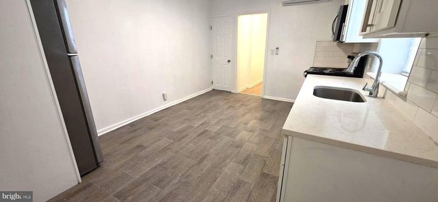 6233 CHEW AVE, Philadelphia, PA 19138