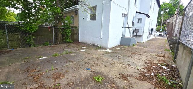 6233 CHEW AVE, Philadelphia, PA 19138
