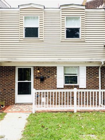 710 White Hall LN, Virginia Beach, VA 23462