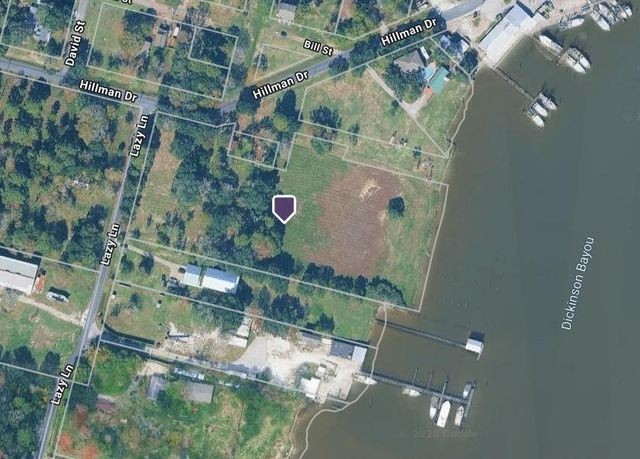 10406 Lazy Lane, Dickinson, TX 77539