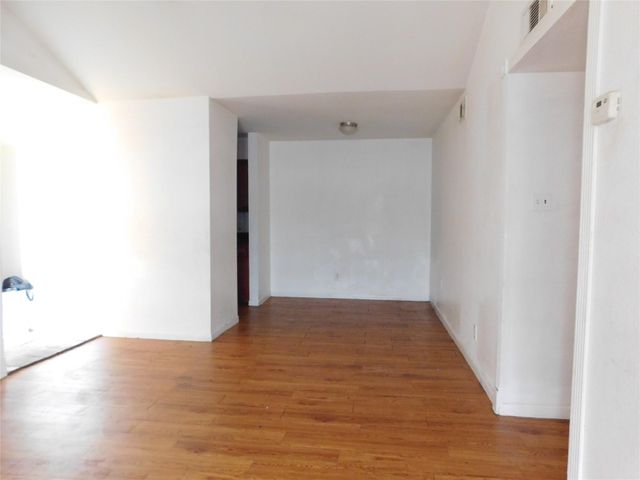 10211 Sugar Branch Drive 320, Houston, TX 77036