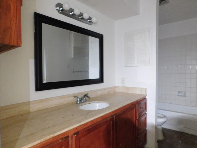 10211 Sugar Branch Drive 320, Houston, TX 77036