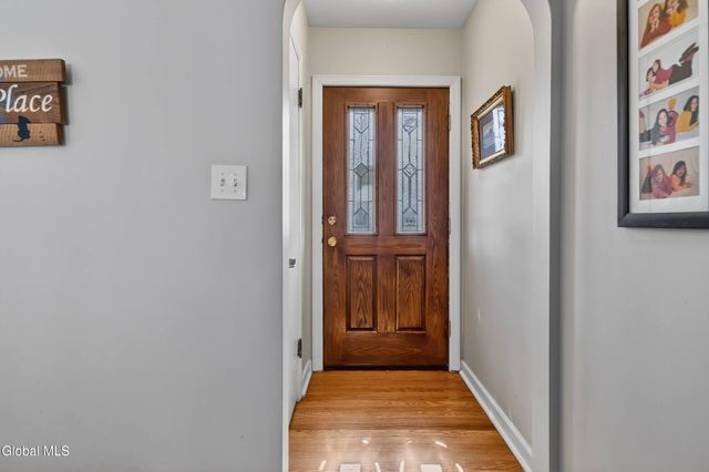1161 Jerry Avenue, Rotterdam, NY 12303