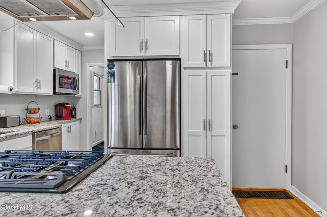 1161 Jerry Avenue, Rotterdam, NY 12303