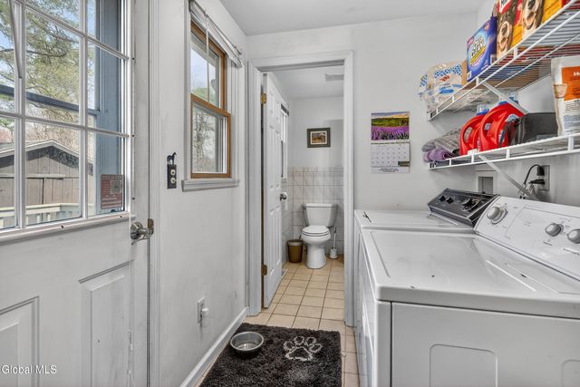1161 Jerry Avenue, Rotterdam, NY 12303