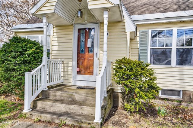 1161 Jerry Avenue, Rotterdam, NY 12303