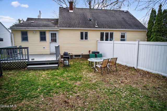 1161 Jerry Avenue, Rotterdam, NY 12303