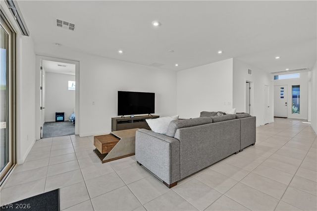 9715 Crisman Ridge Street, Las Vegas, NV 89141