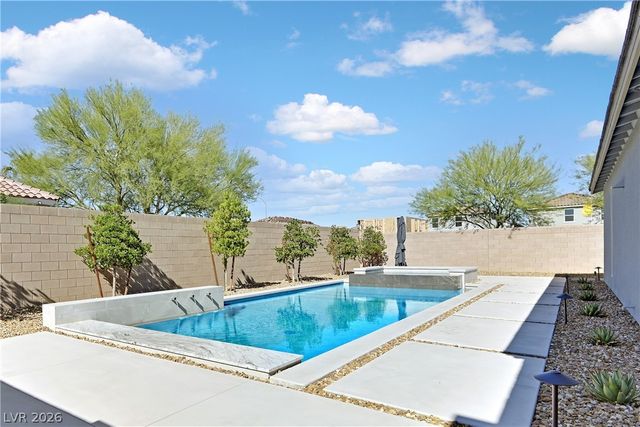 9715 Crisman Ridge Street, Las Vegas, NV 89141