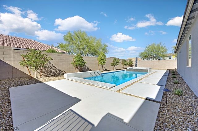9715 Crisman Ridge Street, Las Vegas, NV 89141