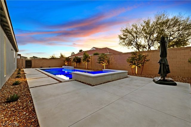 9715 Crisman Ridge Street, Las Vegas, NV 89141
