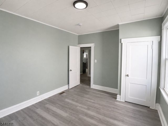 556 S Clinton St, East Orange City, NJ 07018