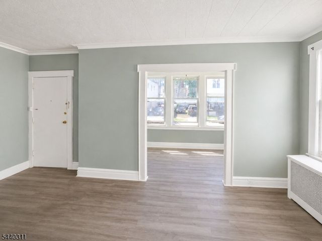 556 S Clinton St, East Orange City, NJ 07018