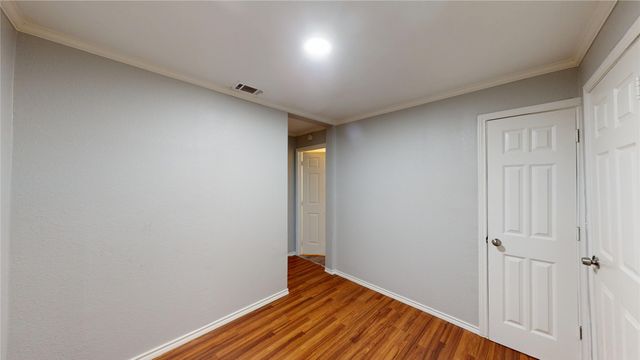 1415 N Luckett Street, Sherman, TX 75090