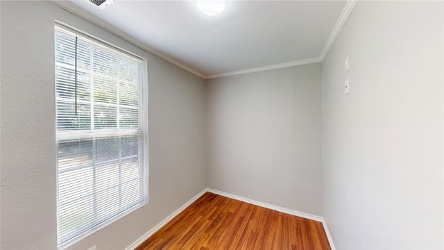 1415 N Luckett Street, Sherman, TX 75090