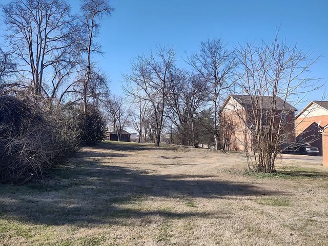 1811 28th Ave, N, Nashville, TN 37208
