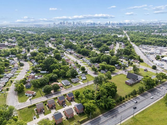 1811 28th Ave, N, Nashville, TN 37208