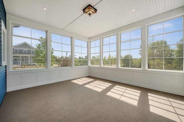 225 Midland Avenue, South Burlington, VT 05403