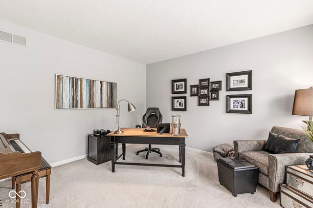 18532 Oriental Oak Court, Noblesville, IN 46062