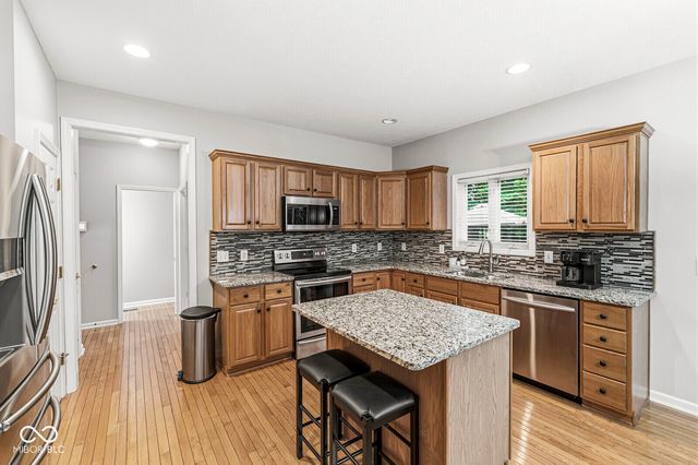 18532 Oriental Oak Court, Noblesville, IN 46062